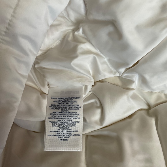 Lands End - Picture 3 of 4